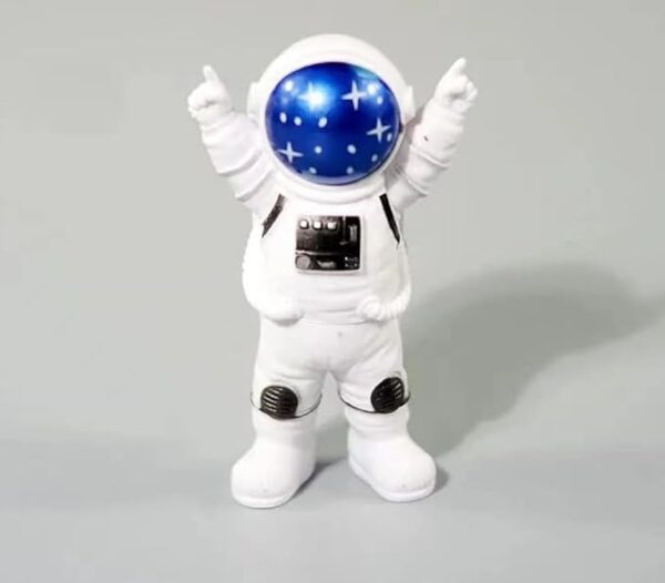 VRB Dec 3pcs Astronaut Miniature Showpiece Set for Home Decor, car Dashboard,Valentine,Living Room,Gifts Figurines,Cake Decoration Items-Resin (3 Pcs Small Blue Star Astronaut showpiece)