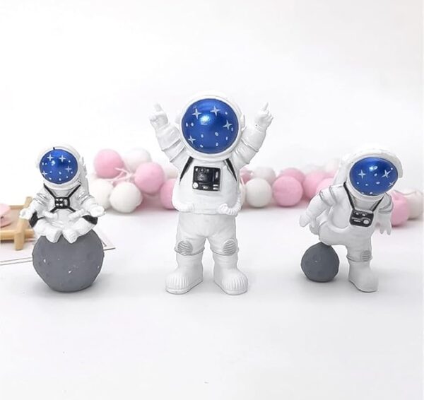 VRB Dec 3pcs Astronaut Miniature Showpiece Set for Home Decor, car Dashboard,Valentine,Living Room,Gifts Figurines,Cake Decoration Items-Resin (3 Pcs Small Blue Star Astronaut showpiece)