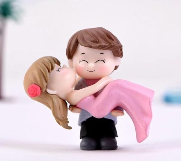 VRB Dec 2 Set Couples Miniature,Figurine,Statue for Valentine Gift, Home,Bedroom,Valentine,Gifts for Girlfriend, Living Room,Office,Restaurant Decor,Wedding,Showpiece,Gifts Figurines (Model 9)