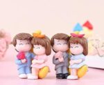 VRB Dec 2 Set Couples Miniature,Figurine,Statue for Valentine Gift, Home,Bedroom,Valentine,Gifts for Girlfriend, Living Room,Office,Restaurant Decor,Wedding,Showpiece,Gifts Figurines (Model 5)