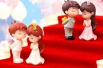 VRB Dec 2 Set Couples Miniature,Figurine,Statue for Valentine Gift, Home,Bedroom,Valentine,Gifts for Girlfriend, Living Room,Office,Restaurant Decor,Wedding,Showpiece,Gifts Figurines (Model 8).