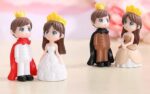 VRB Dec 2 Set Couples Miniature,Figurine,Statue for Valentine Gift, Home,Bedroom,Valentine,Gifts for Girlfriend, Living Room,Office,Restaurant Decor,Wedding,Showpiece,Gifts Figurines (Model 6)