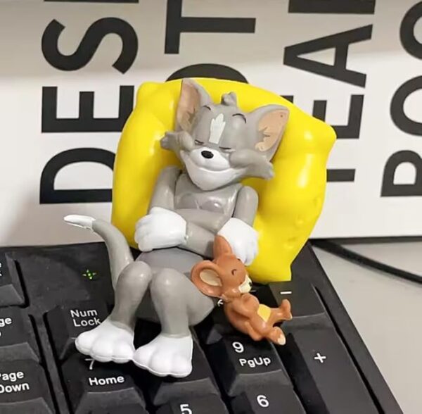 VRB Dec 1 Set Car Dashboard Decoration Items,Car Decor Accessories for Dashboard,Miniature Toys, car Accessories,car Decor/Dashboard Accessories. (Tom & Jerry Design)
