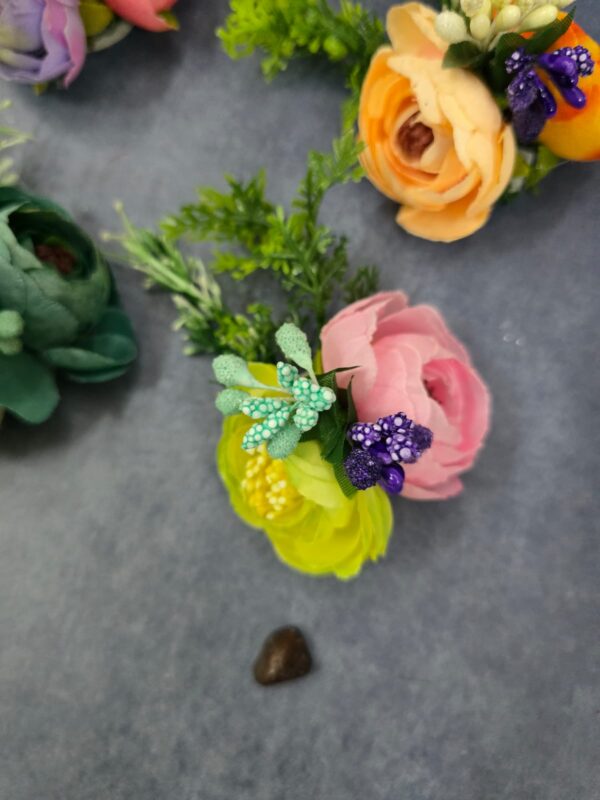 VRB Dec 6 pcs Handmade flower brooch for gift packing,wedding trousseau packing,gift packing,flowers,flower bunch for hamper,tray,gift decor.(Multicolor)