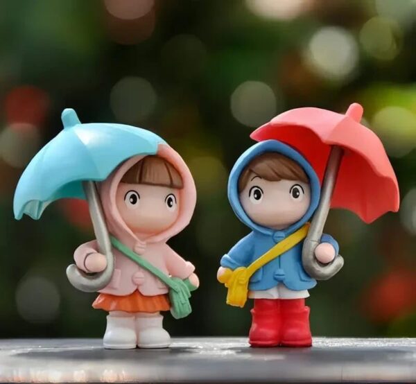 VRB Dec 4 Pcs Miniature Showpiece Set for Home Decor,Car Dashboard,Valentine,Living Room,Gifts Figurines,Cake Decoration Items,Figurines for Home Decor. (4 Pcs Open Umbrella Miniature)