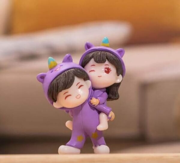 VRB Dec 1 Set Couples Miniature,Figurine,Statue for Valentine Gift, Home,Bedroom,Valentine,Gifts for Girlfriend, Living Room,Office,Restaurant Decor,Wedding,Showpiece,Gifts Figurines (Model 15)