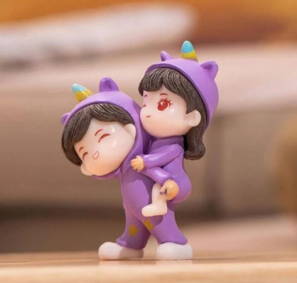 VRB Dec 1 Set Couples Miniature,Figurine,Statue for Valentine Gift, Home,Bedroom,Valentine,Gifts for Girlfriend, Living Room,Office,Restaurant Decor,Wedding,Showpiece,Gifts Figurines (Model 15)