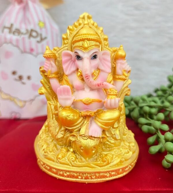 VRB Dec 1 Pcs Ganesha Idol Car Dashboard Idol Ganesha Murti Ganpati Idol for Home Decor Statue Gift for Office Desk Puja Room Figurine Office Desk, House Warming.